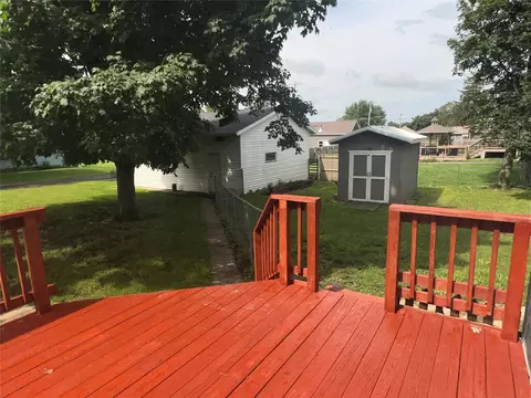 Exterior - 309 E State St, Baxter, IA 50028 photo 5 of 10