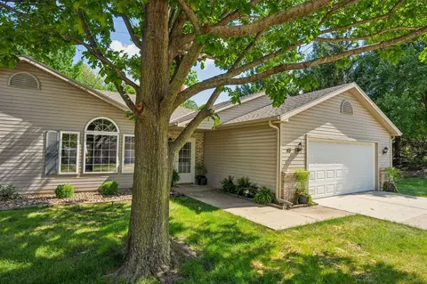 495 S 51st St #45, West Des Moines, IA 50265