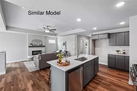 318 NE Chalet St, Elkhart, IA 50073