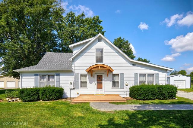 811 East St, New Virginia, IA 50210
