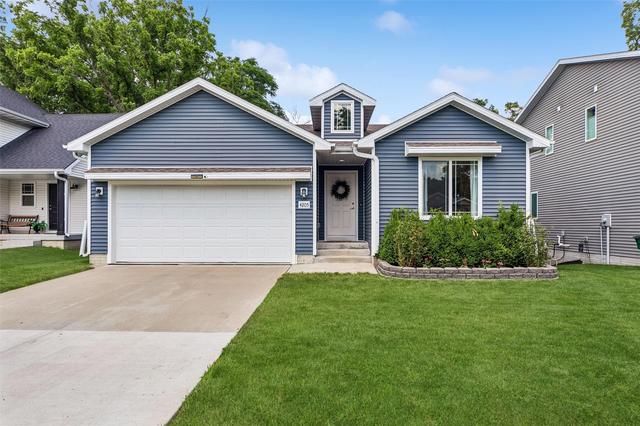 4205 High St, West Des Moines, IA 50265