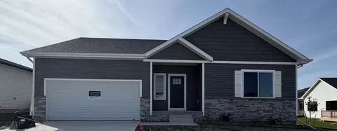 5422 167th St, Urbandale, IA 50323