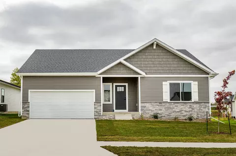 5422 167th St, Urbandale, IA 50323