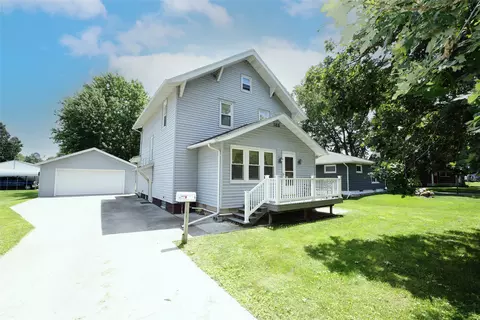 1716 Carroll St, Boone, IA 50036