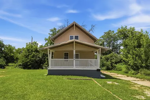 1550 23rd St, Des Moines, IA 50311