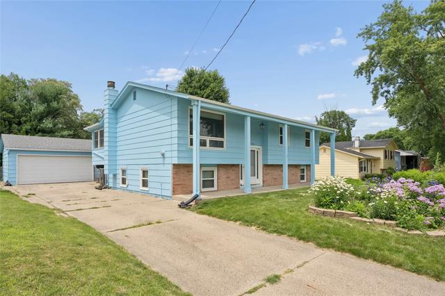 4410 64th St, Urbandale, IA 50322