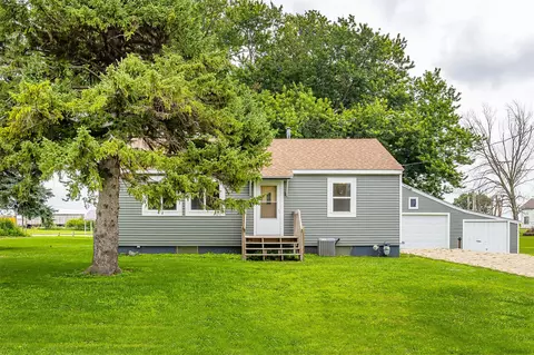 31578 Market St, Garden City, IA 50102