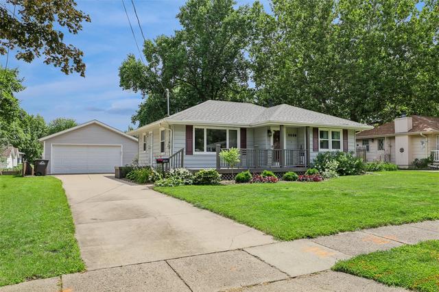 3506 Lindlavista Way, Des Moines, IA 50310
