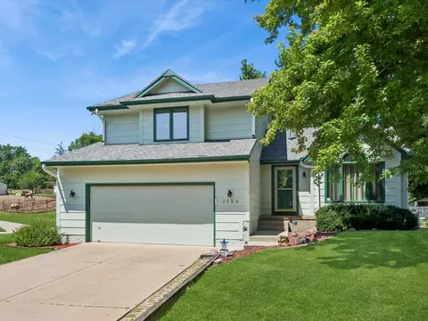 3724 SE 18th St, Des Moines, IA 50320
