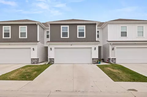 1352 NE 59th Ln, Ankeny, IA 50021