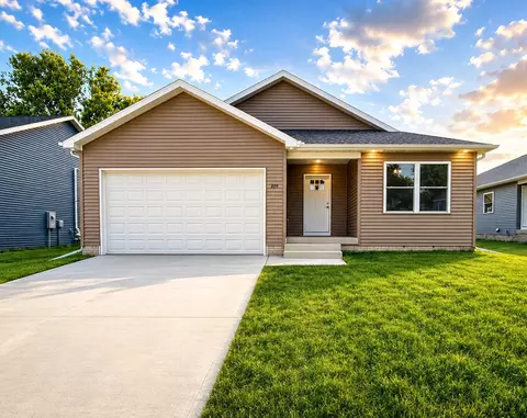 309 SE 2nd St, Ogden, IA 50212