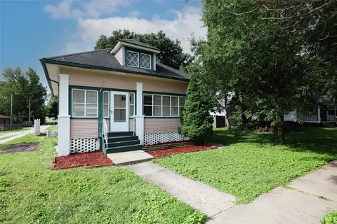 208 E Walnut St, Ogden, IA 50212