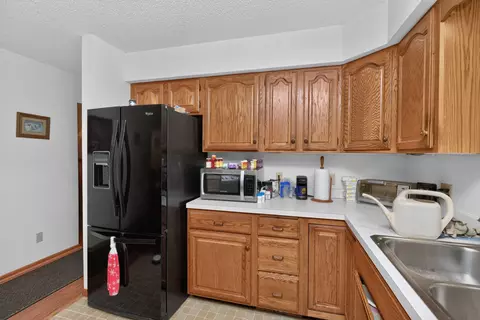 Kitchen - 4612 Dover Dr, Ames, IA 50014 photo 4 of 4
