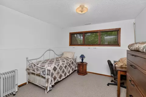 Bedroom - 4612 Dover Dr, Ames, IA 50014 photo 5 of 5