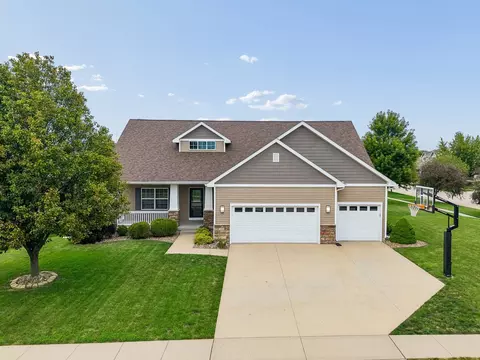 714 NE 45th Ct, Ankeny, IA 50021