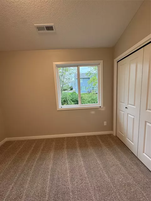 Bedroom - 611 W Wright Rd, Norwalk, IA 50211 photo 4 of 4