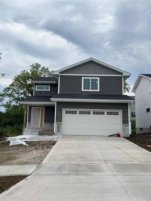 611 W Wright Rd, Norwalk, IA 50211