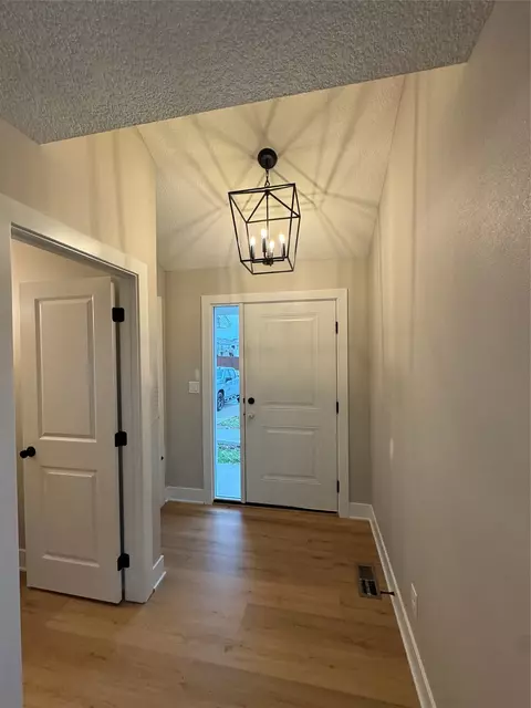 Entry Way - 611 W Wright Rd, Norwalk, IA 50211 photo 1 of 4