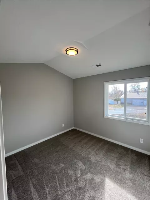 Bedroom - 611 W Wright Rd, Norwalk, IA 50211 photo 3 of 3