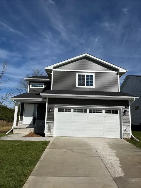 611 W Wright Rd, Norwalk, IA 50211