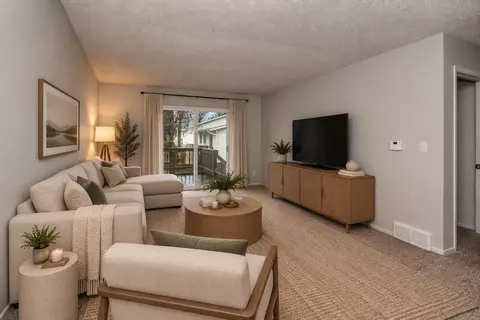 Living - 703 Meadow Pl, Ames, IA 50010 photo 4 of 6