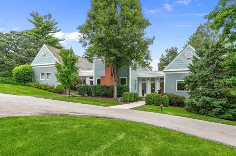 2501 Fuller Rd, West Des Moines, IA 50265