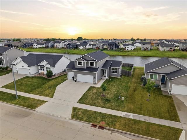 2416 NW Applewood St, Ankeny, IA 50023