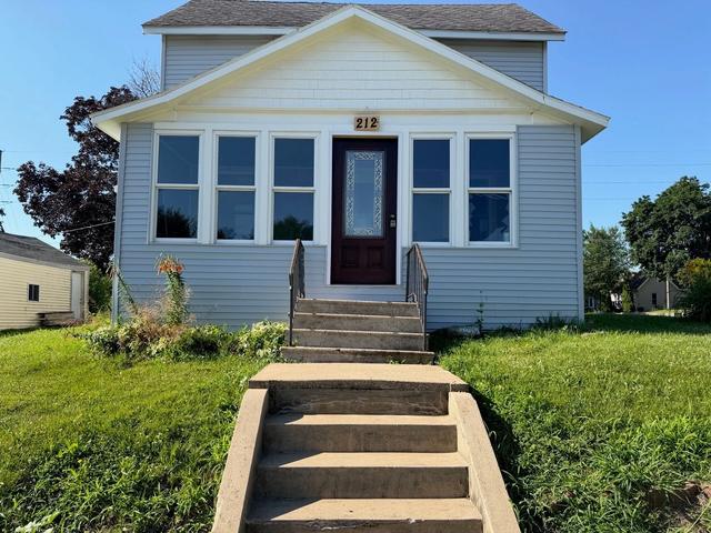 212 W Nevada St, Marshalltown, IA 50158