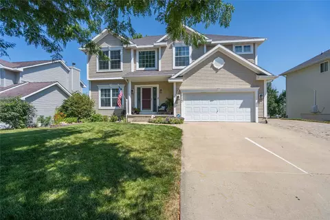 2117 NW Parkridge Dr, Ankeny, IA 50023