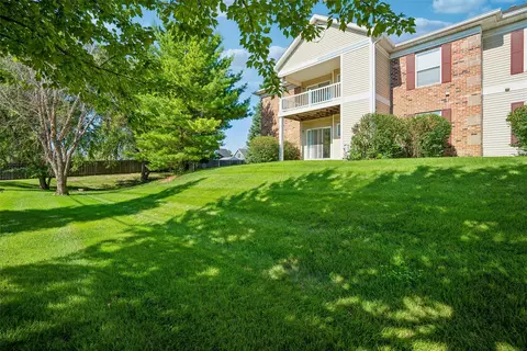 2156 NW 156th St #7, Clive, IA 50325