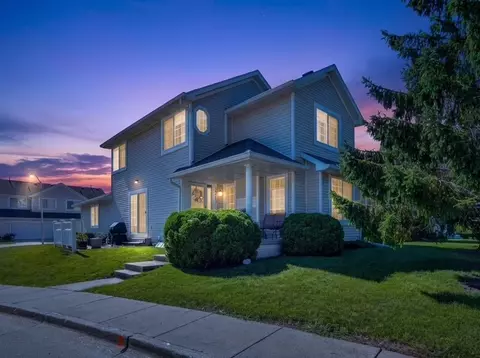4425 Mills Civic Pkwy #1201, West Des Moines, IA 50265