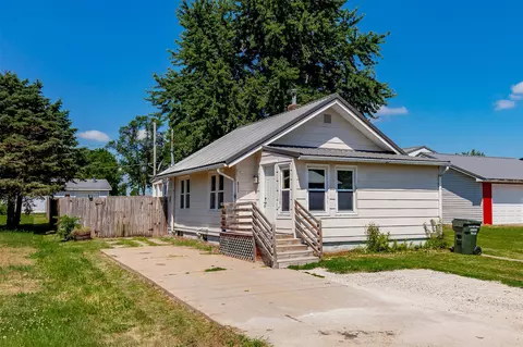 311 NW 1st St, Melcher Dallas, IA 50163