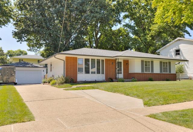 4116 74th St, Urbandale, IA 50322
