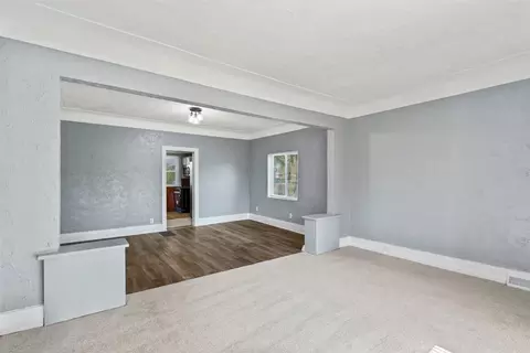 Living - 716 N Main St, Stuart, IA 50250 photo 5 of 8