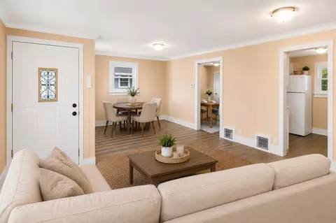 1108 Walnut St, West Des Moines, IA 50265