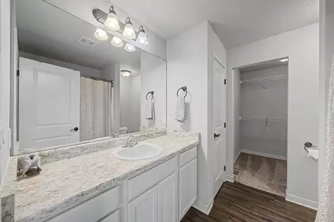 Bath - 1304 NE 2nd St, Stuart, IA 50250 photo 1 of 2