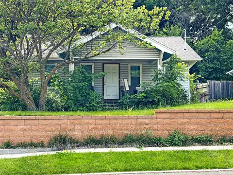 3114 S Union St, Des Moines, IA 50315