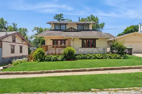 3828 Hunter Ave, Des Moines, IA 50311