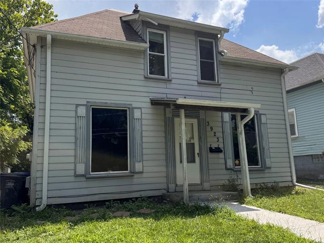 3923 8th St, Des Moines, IA 50313