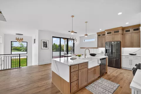 215 NW Woodmoor Dr, Waukee, IA 50263