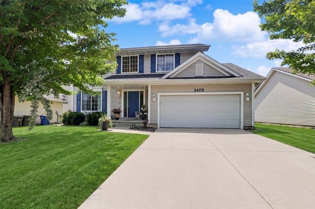 2405 E Luster Ln, Des Moines, IA 50320