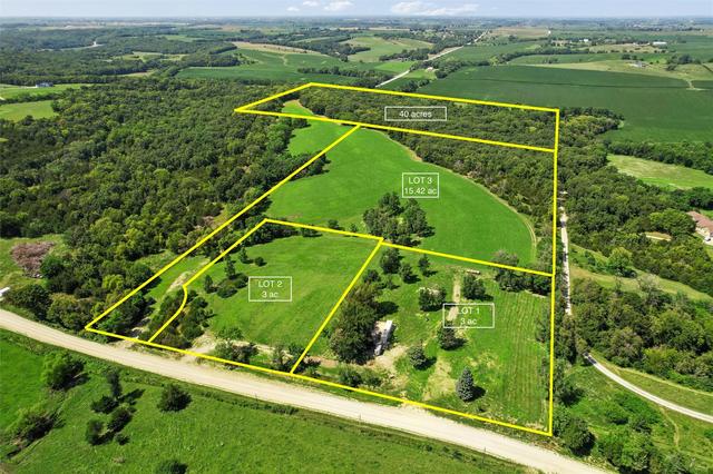 2039 145th Ln, Earlham, IA 50072