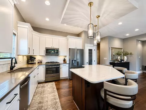 9125 Abram Dr, West Des Moines, IA 50266
