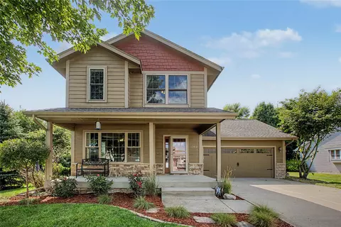 1203 8th St, Dallas Center, IA 50063