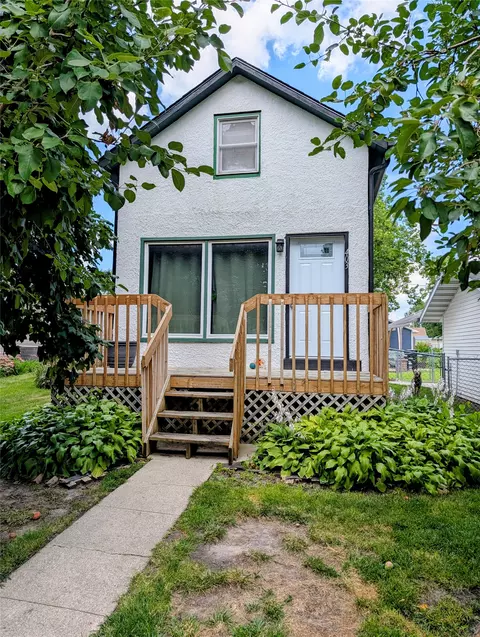 403 E 3rd St, Huxley, IA 50124