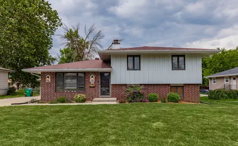 614 SE 8th St, Ankeny, IA 50021