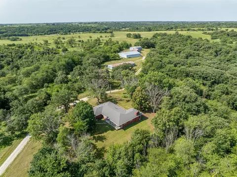 23716 360th St, De Soto, IA 50069