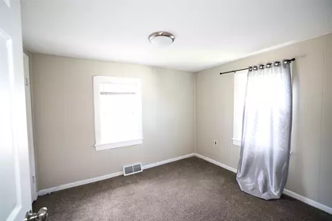 Bedroom - 415 Marshall St, Boone, IA 50036 photo 6 of 6