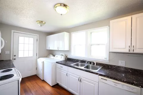 Kitchen - 415 Marshall St, Boone, IA 50036 photo 1 of 3