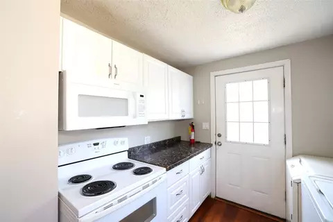 Kitchen - 415 Marshall St, Boone, IA 50036 photo 2 of 3